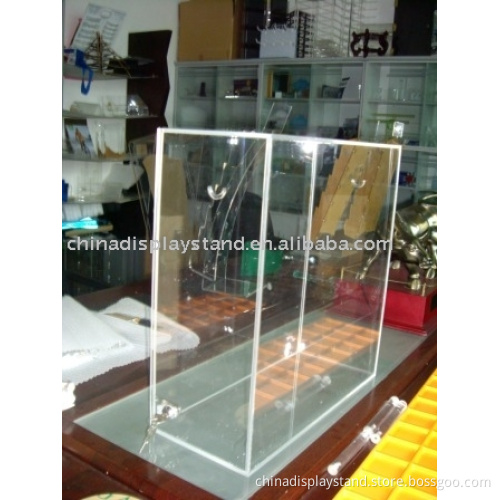 jewelry show case